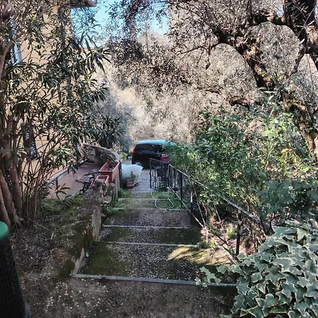 Giardinoterapeuticoinvilla Farm stay